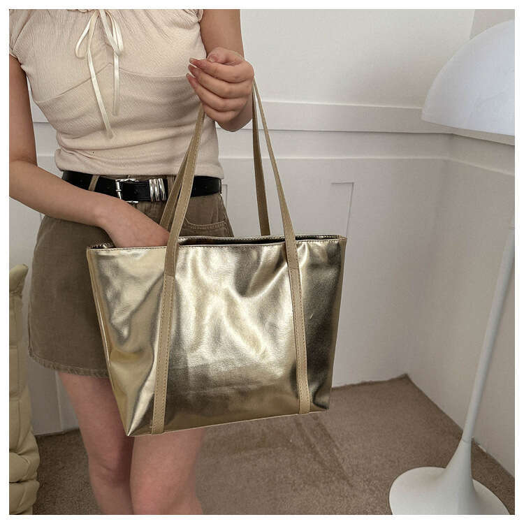 2025 New Trendy Large Capacity Fashion Casual Women's Shoulder Simple Versatile Commuter Tote Bag