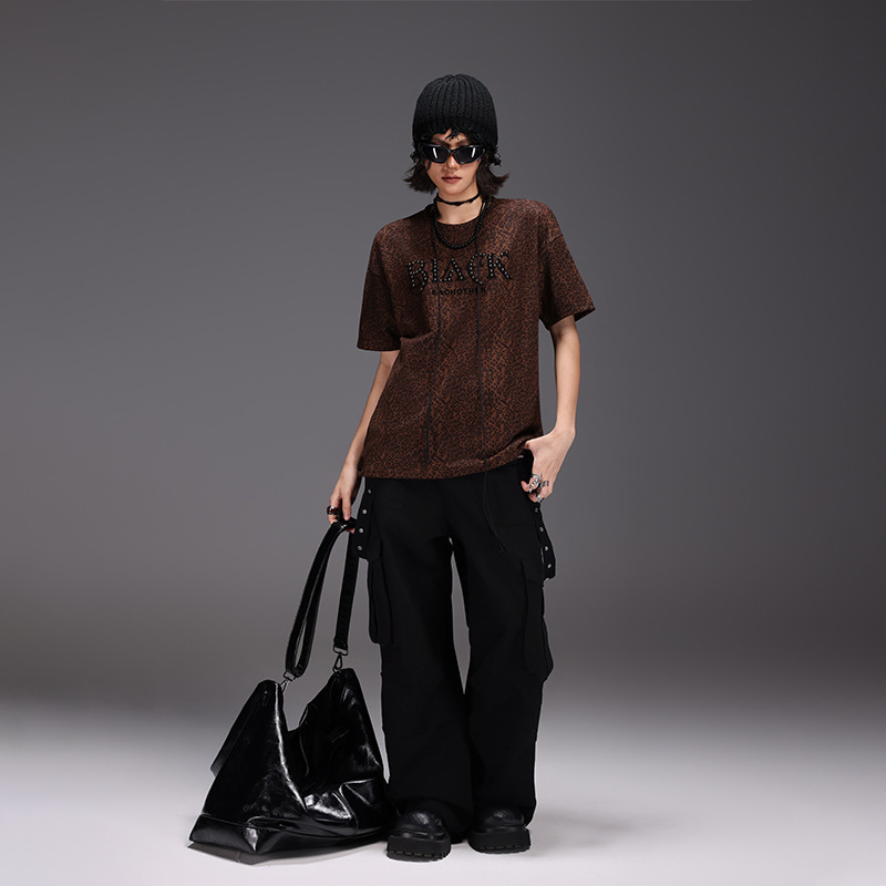 2025 autumn/winter new rivet leopard print women's short sleeved T-shirt autumn designer winter half sleeved top loose casual fashion brand T-shi