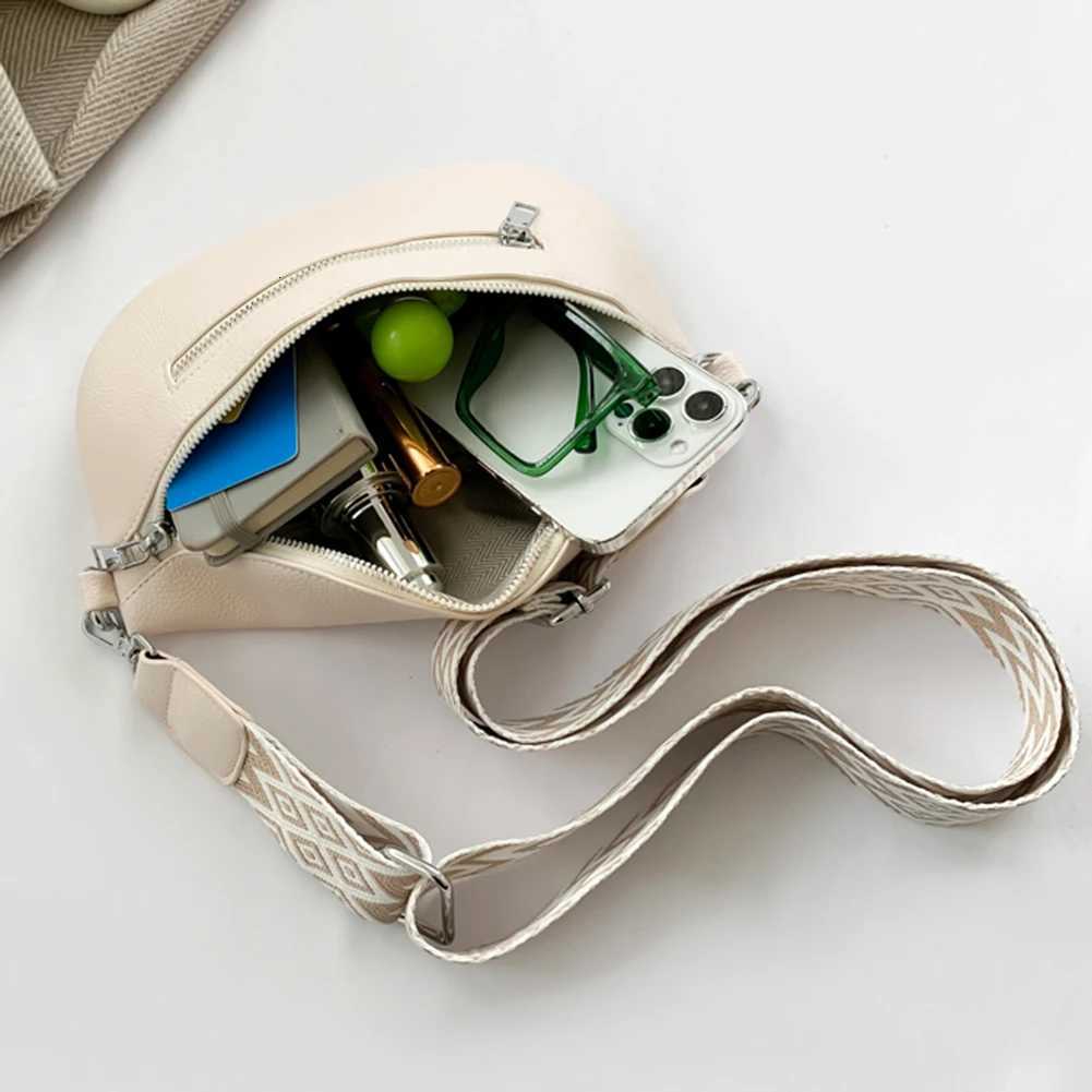 Womens Waist Bag Multipocket Street Fanny Pack PU Leather Chest Bag Fashion Wide Strap Crossbody Bag Retro Solid Shoulder Bags Z251021