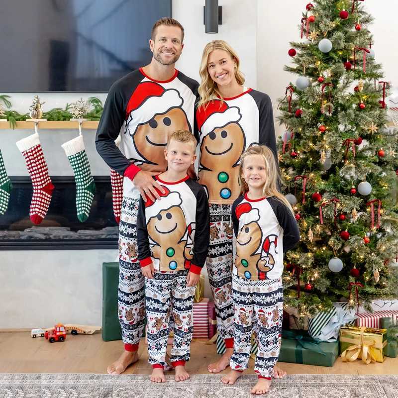 Christmas Family Matching Gingerbread Man Print Pajama Set With Drawstring Hood And Pockets L251021EQJG