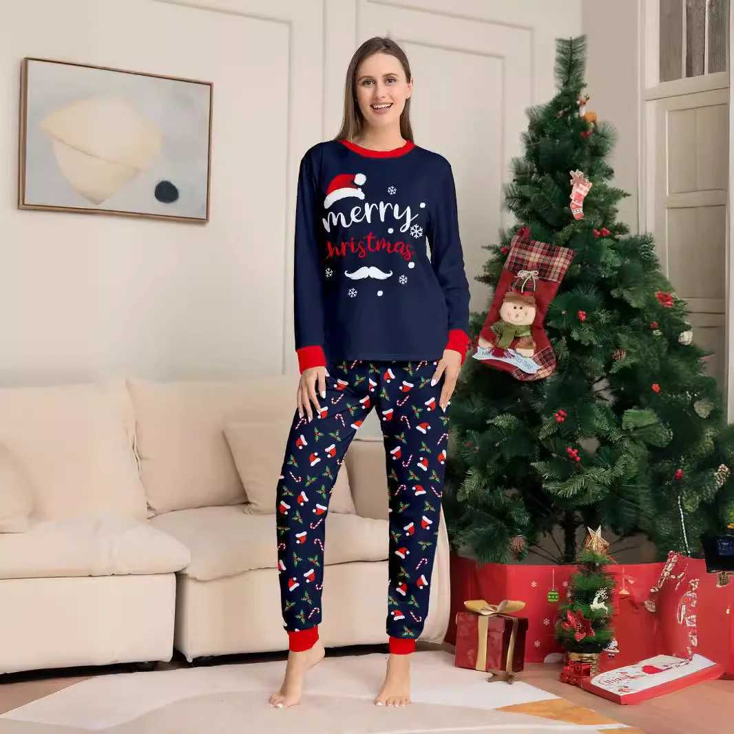 Family Christmas matching clothing Adults and children fullsleeved Oneck pajama sets for children baby long jumpsuit L25102122S9