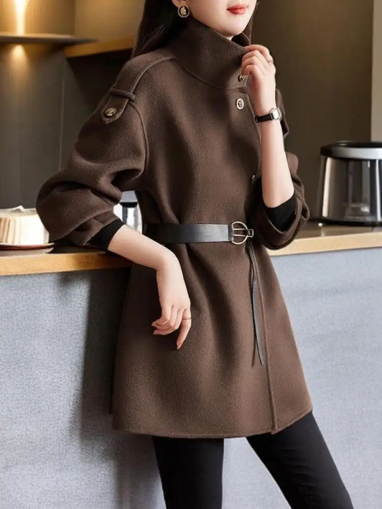 Korean Version Women Brown Single Breasted Woolen Coat Autumn Winter Vintage Long Sleeve Loose Holiday Tops Ladies 251017