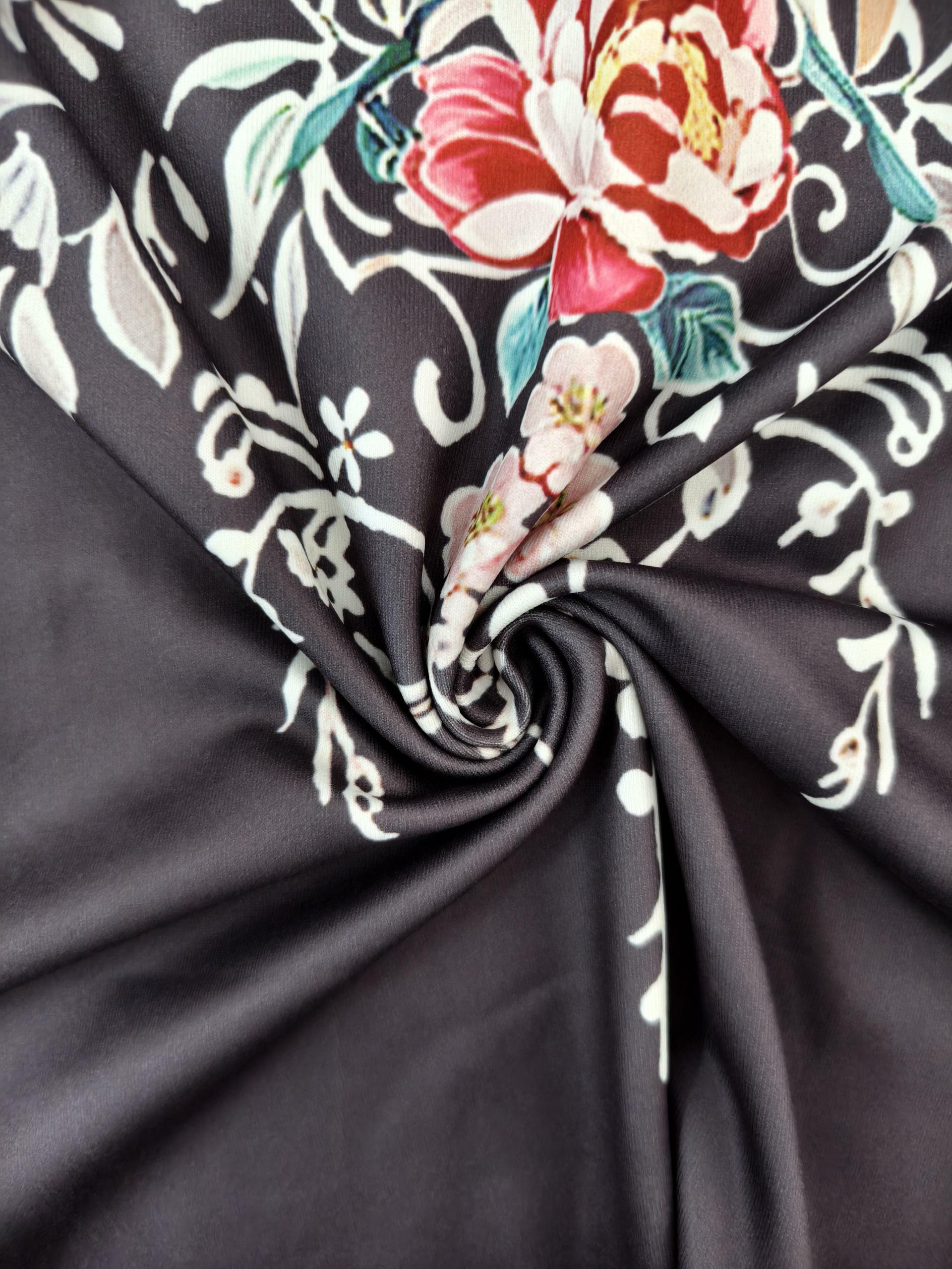 Women's Autumn & Winter New Ethnic Style Floral Printed Fashion Long Sleeve Top, Milk Silk Casual Versatile T-Shirt (S-XXL, Black)-CF52893