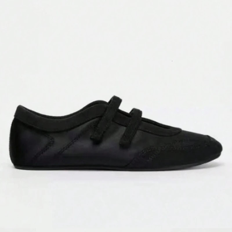 Vintage French Woman Shoe Spring Round Flat Shoes Fashion Mary Jane Shoes Versatile Women Casual Shoes Anti Slip Ballet Shoe 251021