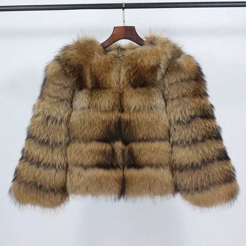 2023 Real Fox Fur Coat Winter Jacket Women Natural Fox Fur Raccoon Outerwear Oneck Thick Warm Luxury Female Plus Size1 Y251105