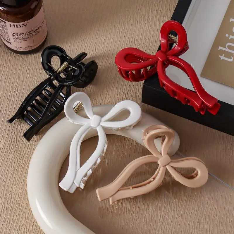 Silicone Safe Soft Shark Clip Anti Collision Protection For The Back Of The Head Anti Fall Womens Hair Claw Clip AccessoriesW254021