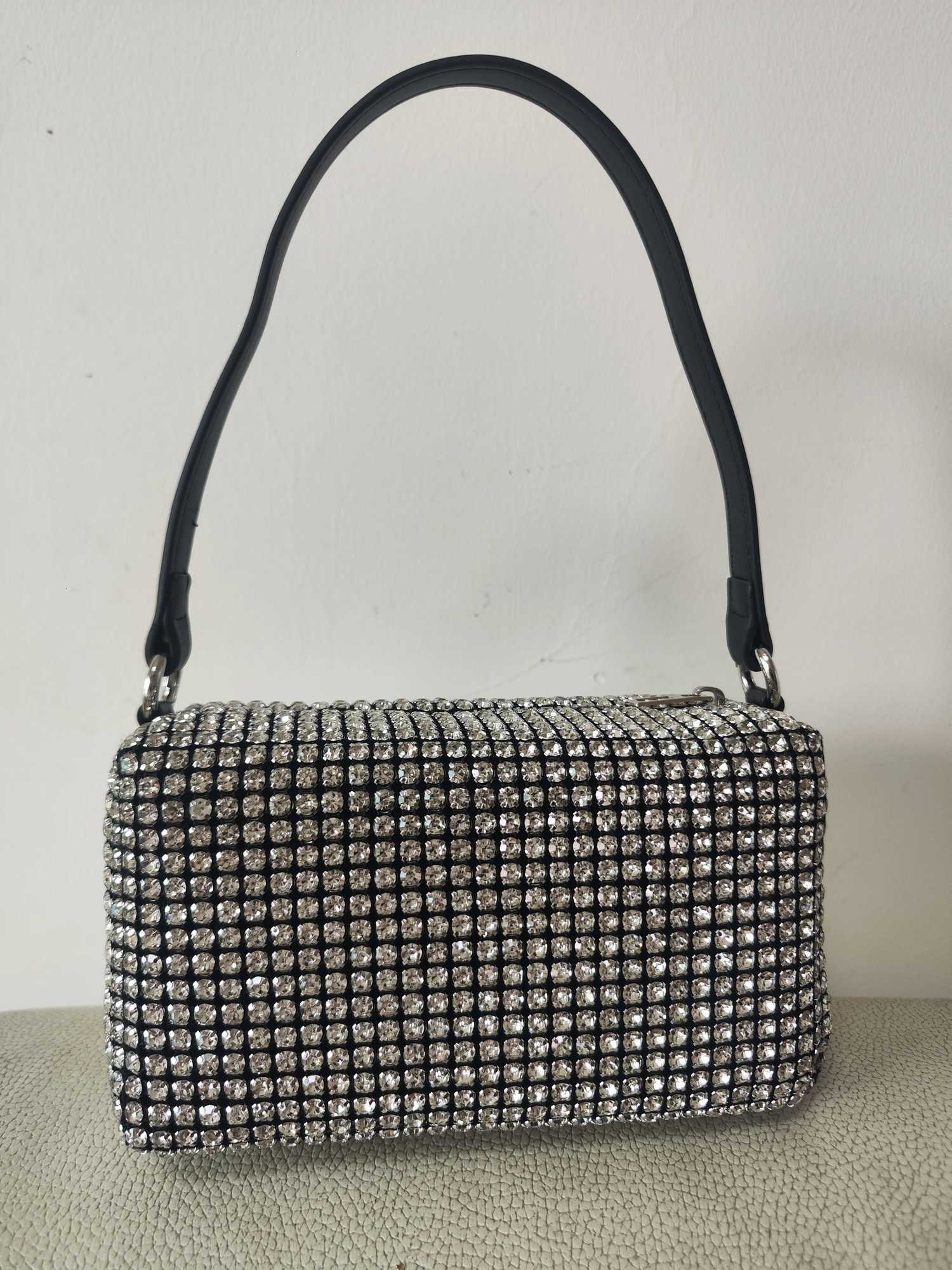 Fashion Pearl Rhinestone Womens Bag Shiny Full Of Diamonds Crossbody Handheld Underarm Bag Sacs Marques Luxes Wallets For WomanXJ251021