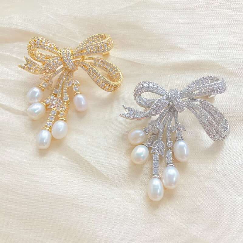 Brooch Designer luxury Jewelry brooches for Women men Butterfly Bow Pearl Pendant copper with gold silver Festival Fashion suit Accessories gift