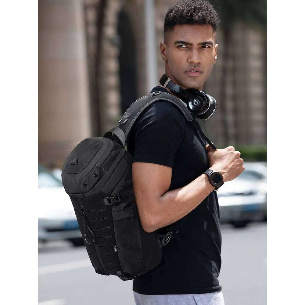 Designer Luxury Ozuko Chest Cross Bag Men Waterproof USB Man Crossbody Bag Anti Theft Short Travel Messenger Sling Fashion Designer