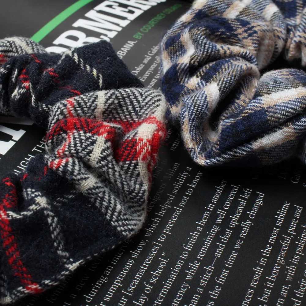 2pcs Plaid Scrunchies Set Autumn and Winter Women Hair Elastic Hair Bands Girls Hair Ties Ponytail Holders Hair AccessoriesW254021