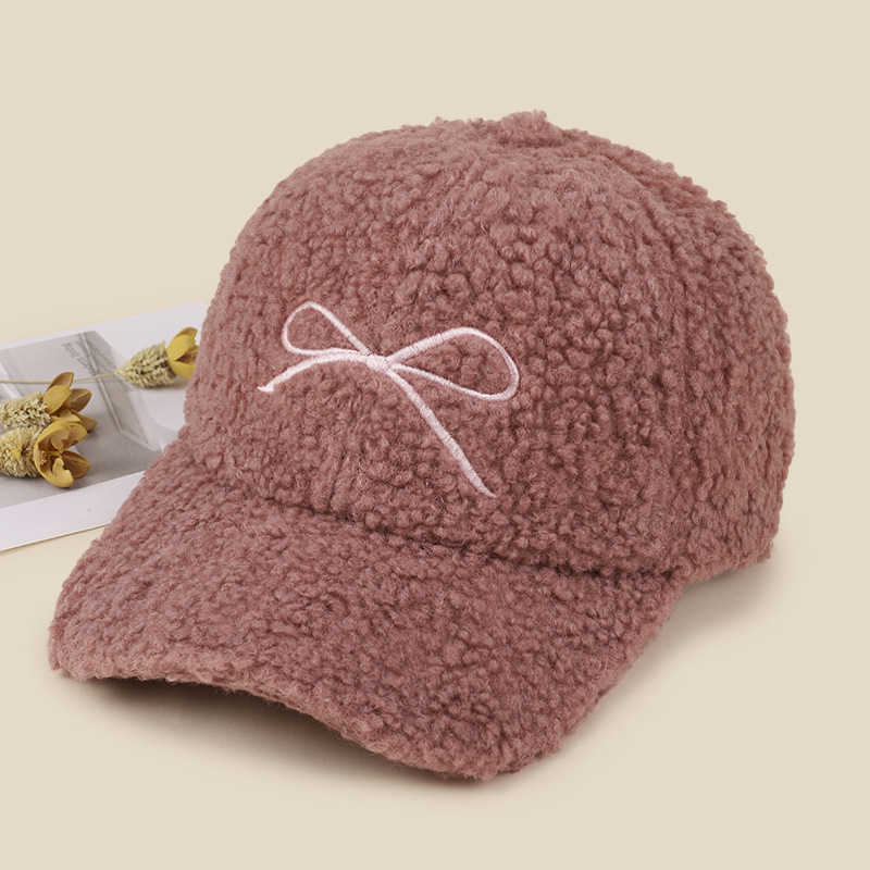 Lamb Wool Hat for Men and Women Simple Letter Design Autumn and Winter Fashion Casual Versatile Plush Baseball Cap Trendy H251020