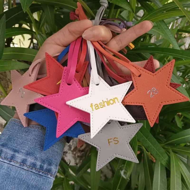 1PCS Free initials five pointed star leather luggage pendant star pu leather pendant bag pendant gift leather buckle keychain W251021