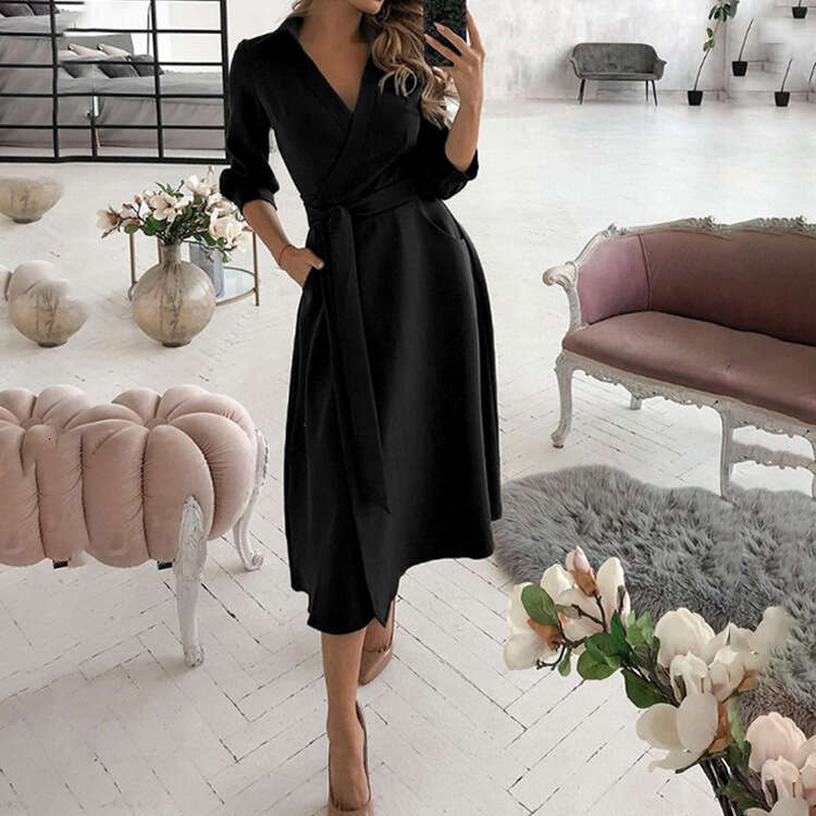 2025 Women's Autumn Fashion Printed Long Sleeve V-Neck Bodycon Commuter Dress 661