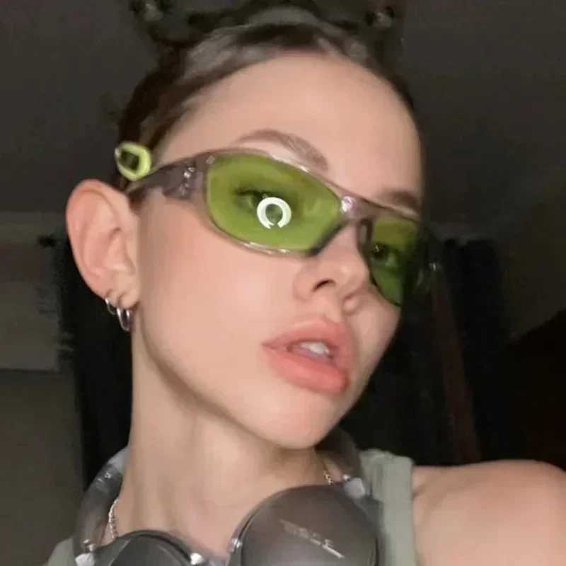 New Punk Y2K Sunglasses Women Goggle Luxury Brand Wrap Square Sun Glasses 2000S Shades Eyewear UV400 Female Designer Eyeglasses J251114