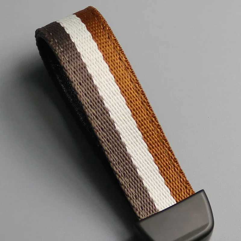 Luxury Lambskin Car Key Chain Highquality for Key Rings Holder Artificial Leather Alcantara Bag Pendant Charms Xmas Gift Couple W251021