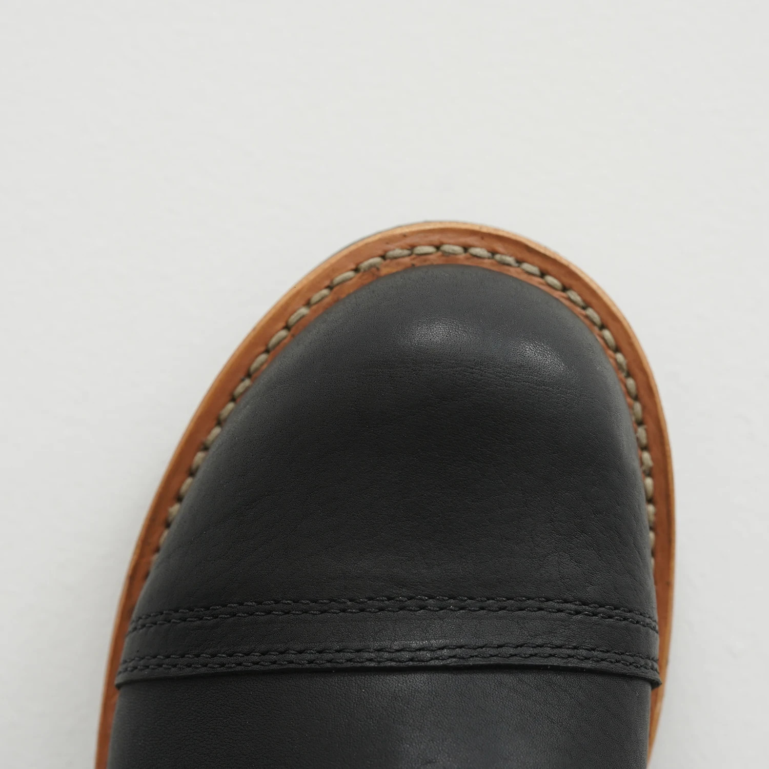 Durable GoodyearWelted Stitchdown Rugged Style Work Boots Heritage Genuine Leather Moctoeboots For Men 8084 Iron Ranger Boots251020