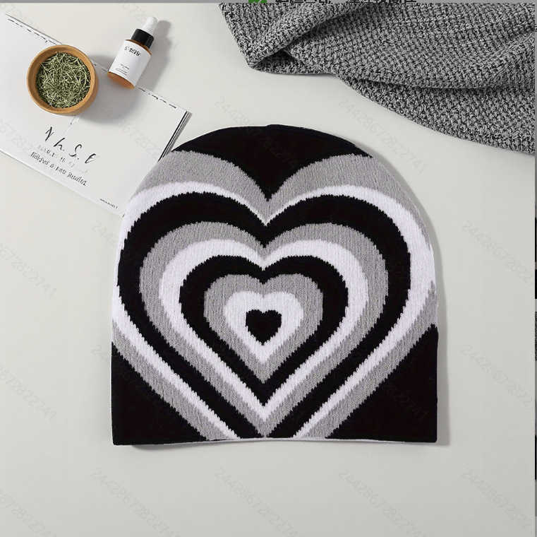 Autumn Winter Fashion Heart Jacquard Knitted Hat Unisex Warm Wool Hat Cold Hat Coldproof Pullover Hat H251020