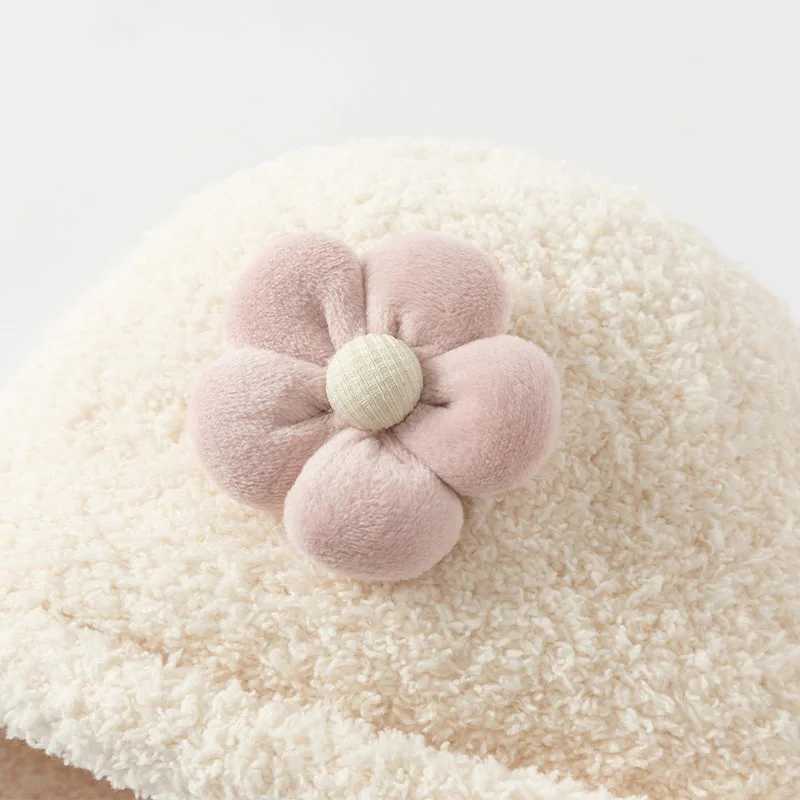 Dave Bella Winter Baby Girls Warm Flower Knitted Hats Children Beige Hat Soft Comfortable Kids Hat For 28Years DB4243809 J251021