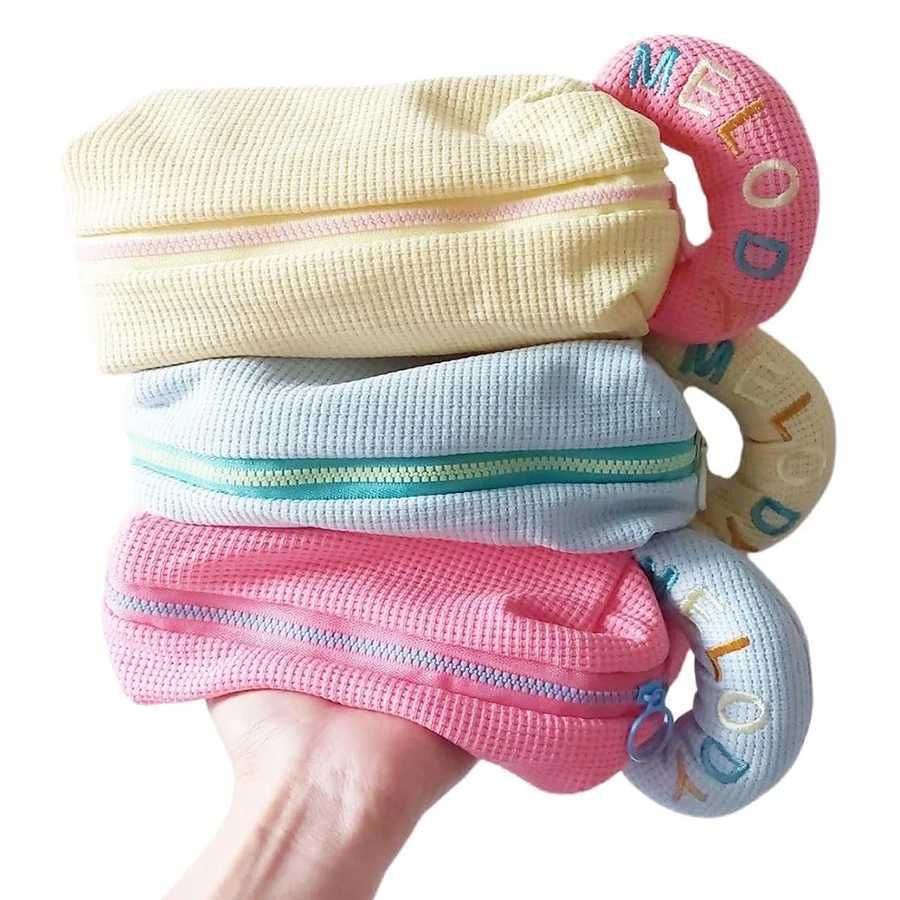 Cream Color Portable Cosmetics Storage Bag Large Capacity Makeup Bag Cute Stationery Storage Bag Suitable for Daily NecessitiesW251021