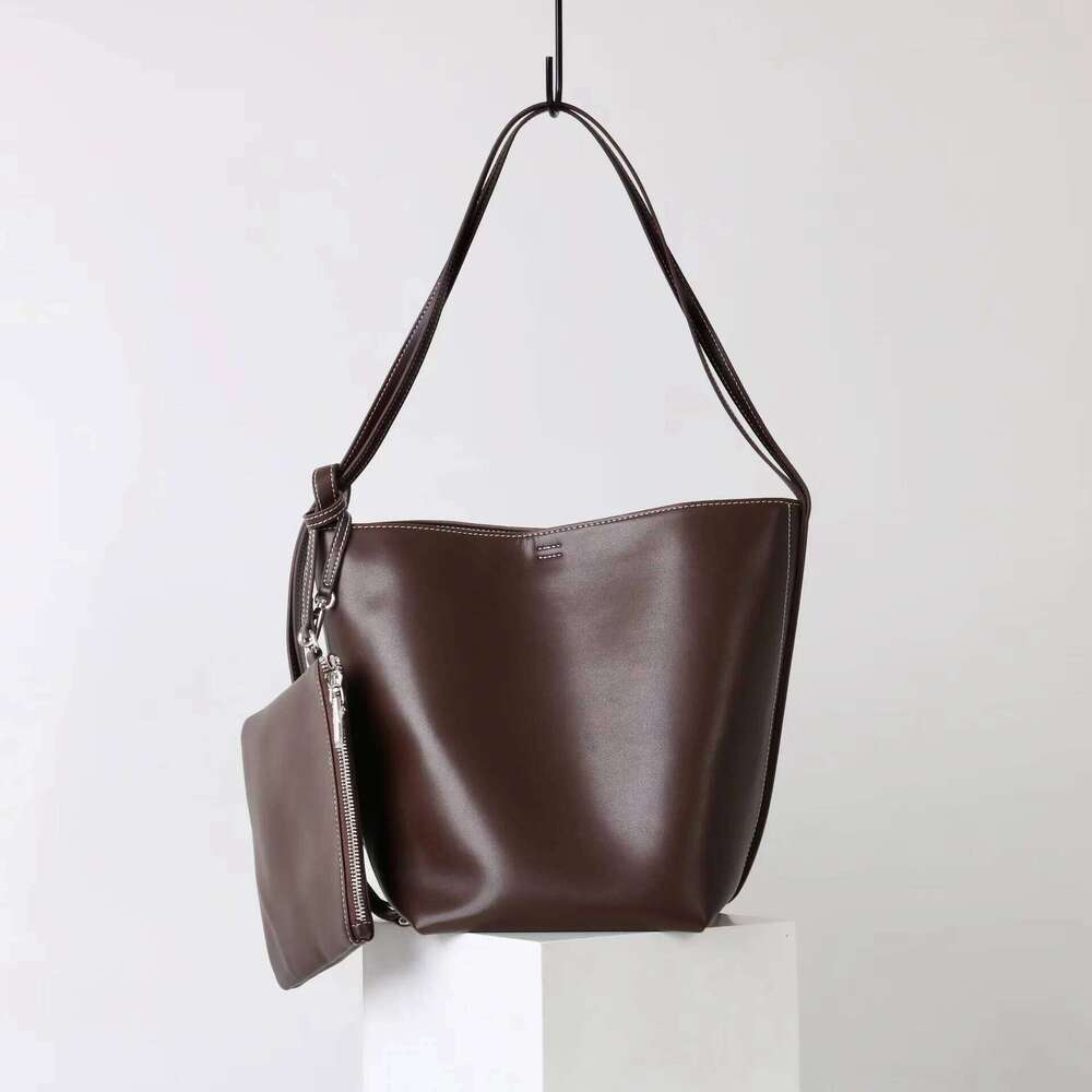 Cowhide Ladies One-Shoulder Bucket New Niche Design Multi-Back Soft Backpack Casual Tote Bag Fashionable Handbag Suotong1021