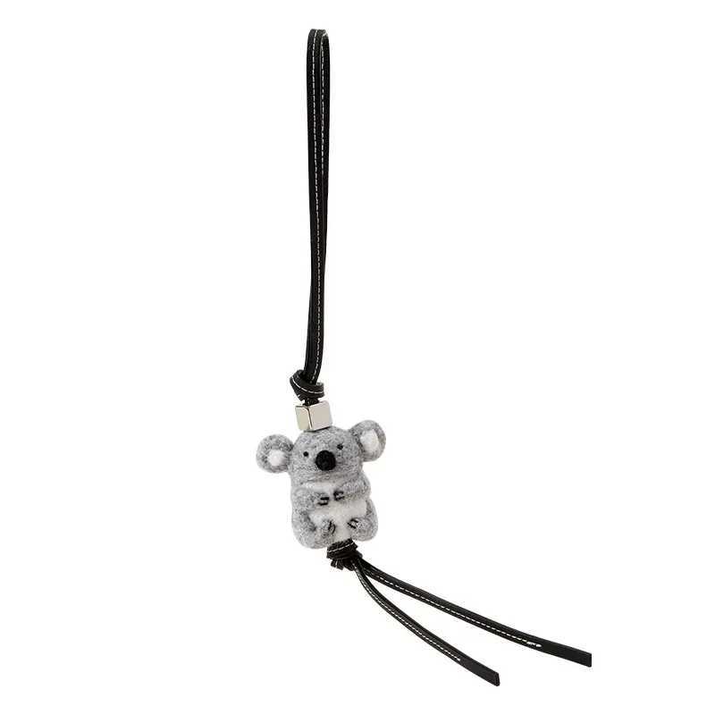 Advanced Animal Charm Wool Felt Handmade Koala Panda Rabbit Pig Deer Sheep Owl Animal Fruit Cute Doll Bags Accessories J251121