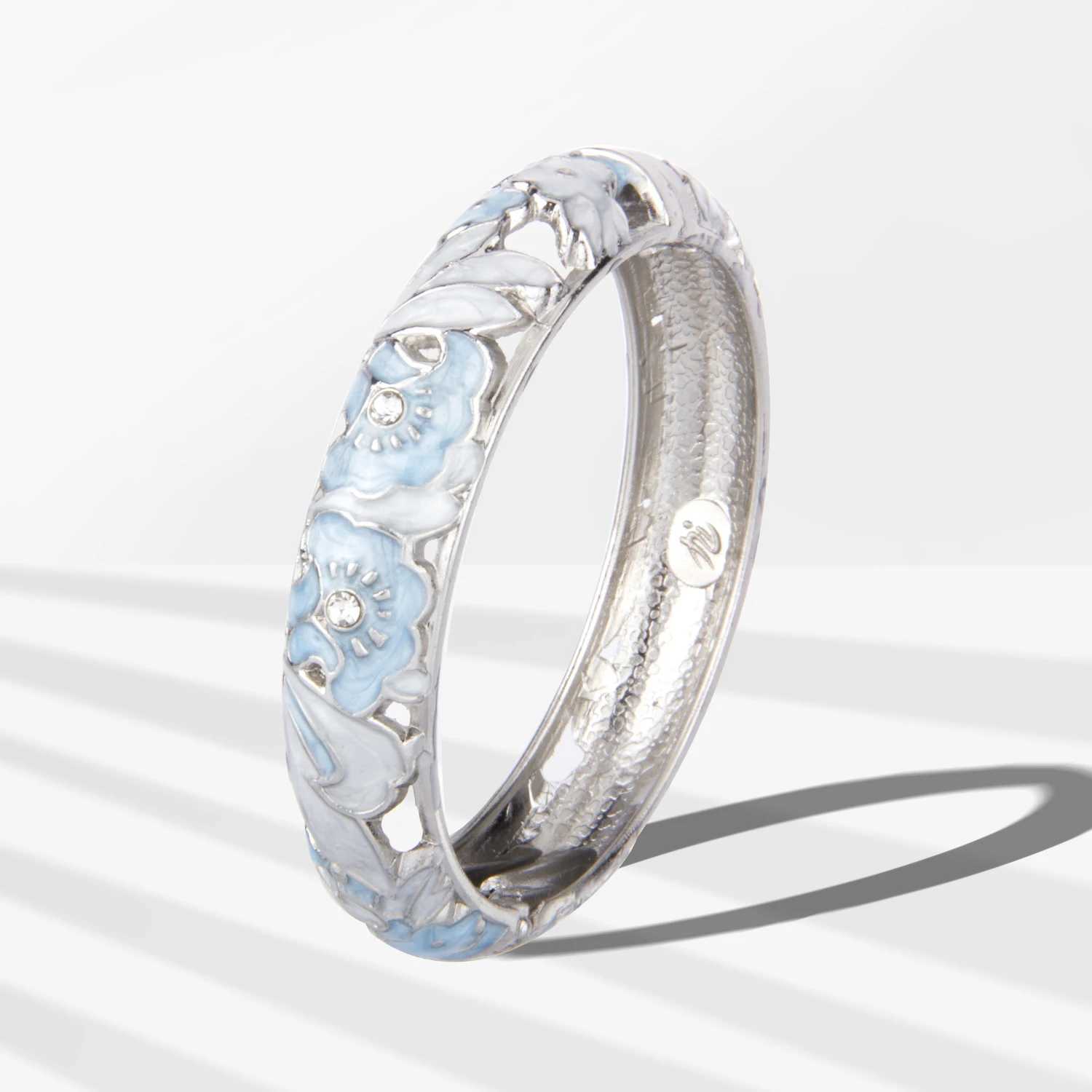 Hollow Bracelet For Women Bangle On Hand Enamel Hawaiian India Cloisonne African Jewelry Womens Hand Bracelets Designer Gifts J251021