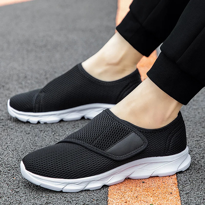 Men Orthopedics Wide Feet Swollen Walking Casual Sneakers Fashion Thumb Eversion Adjusting Soft Comfortable Diabetic Man Shoes 251017
