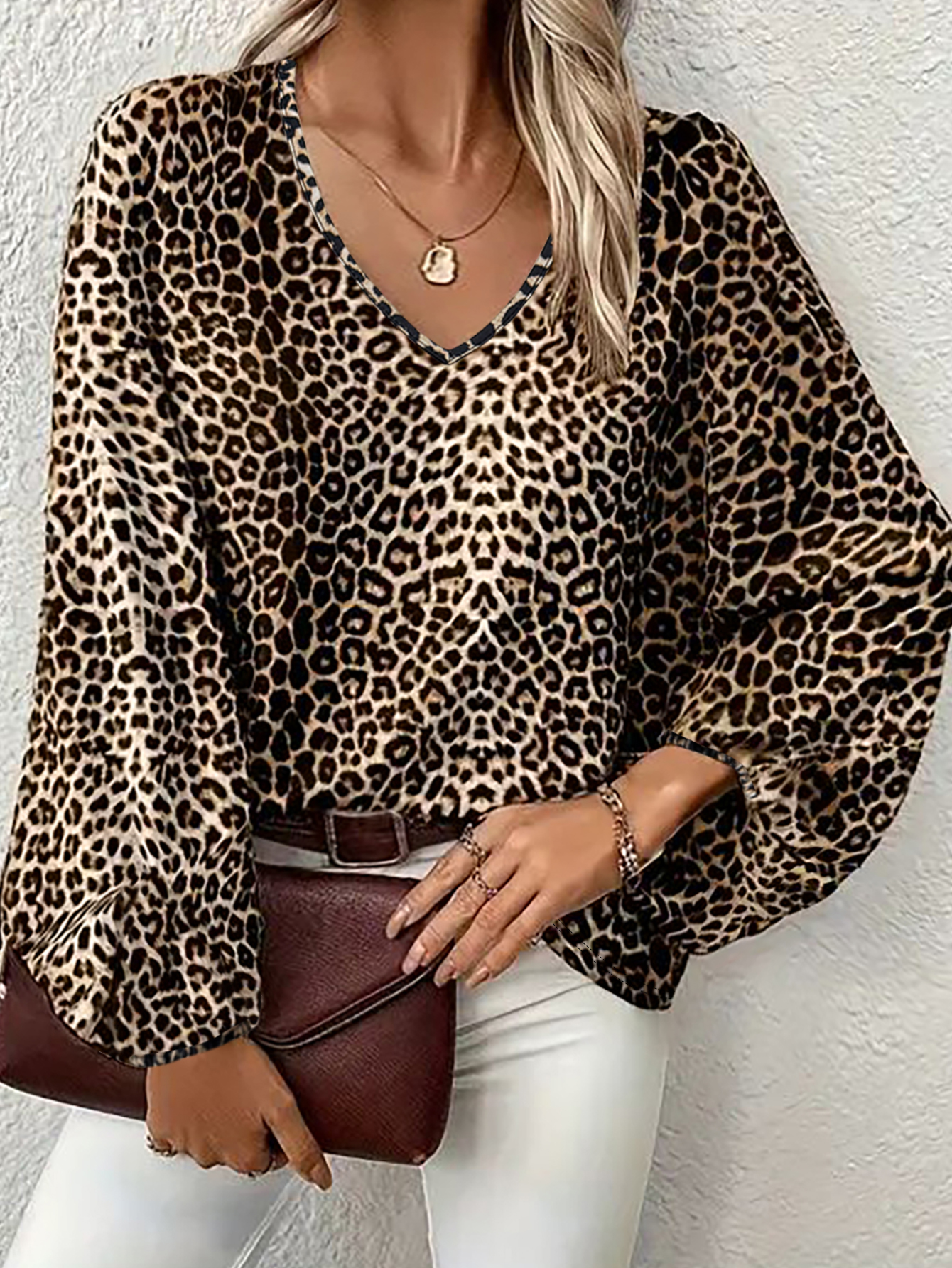 Women's Autumn & Winter New Retro Leopard Print V-Neck Long Sleeve Top, Milk Silk Elegant Office Casual Women's Blouse (S-XXL, Coffee Leopar