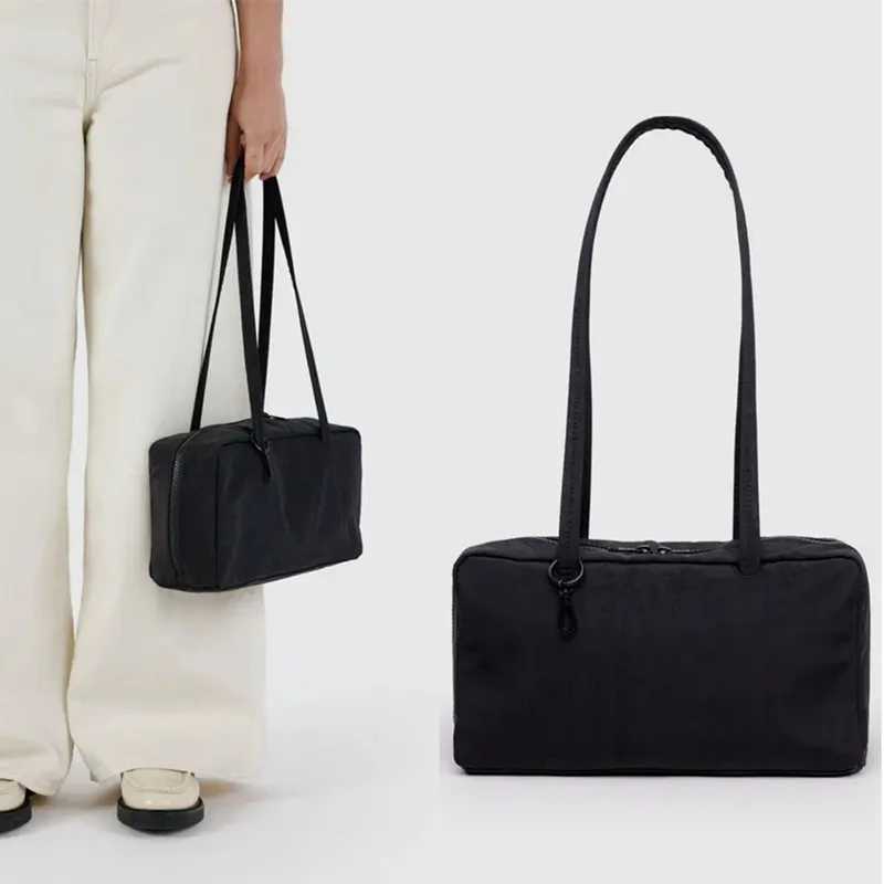 Light Luxury Brand Tote Bag Fashionable Advanced Simple Casual Handbag Large Capacity Commuter Nylon Solid Color Shoulder BagW251021