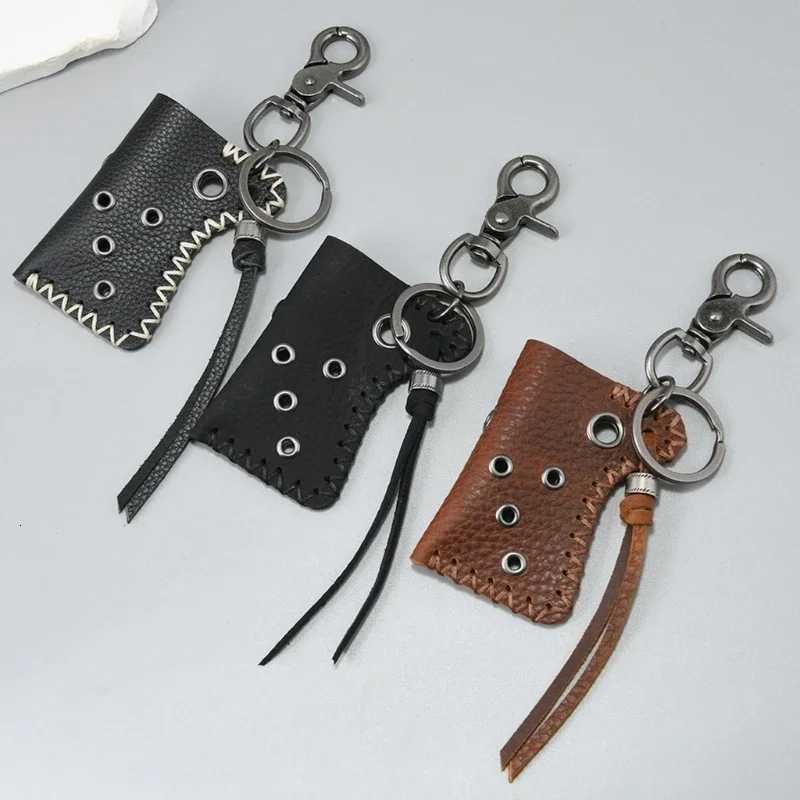 Elegant Brown Leather Keychain Ornament Leather Protector Keychain Designed for Smokers and Vintage Aficionados N84D W251021