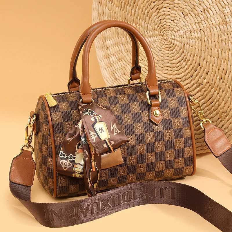 241713cm Women Bags Designer Luxury Crossbody Shoulder Purses Handbag Women Clutch Travel Tote Bag Z251018