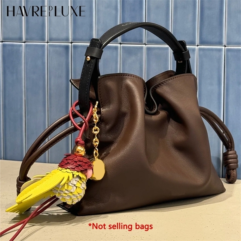 Cowhide leather parrot bird charm bag fashion highend durable exquisite workmanship bag decoration bag accessories 251016