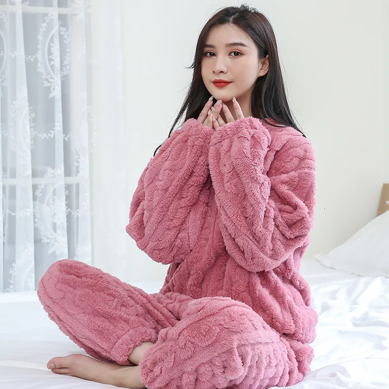 Autumn and Winter Mens Couples Warm Pajamas Homewear Suit Womens Coral Fleece Pajamas Thickened Thermal Underwear Homewear i251021