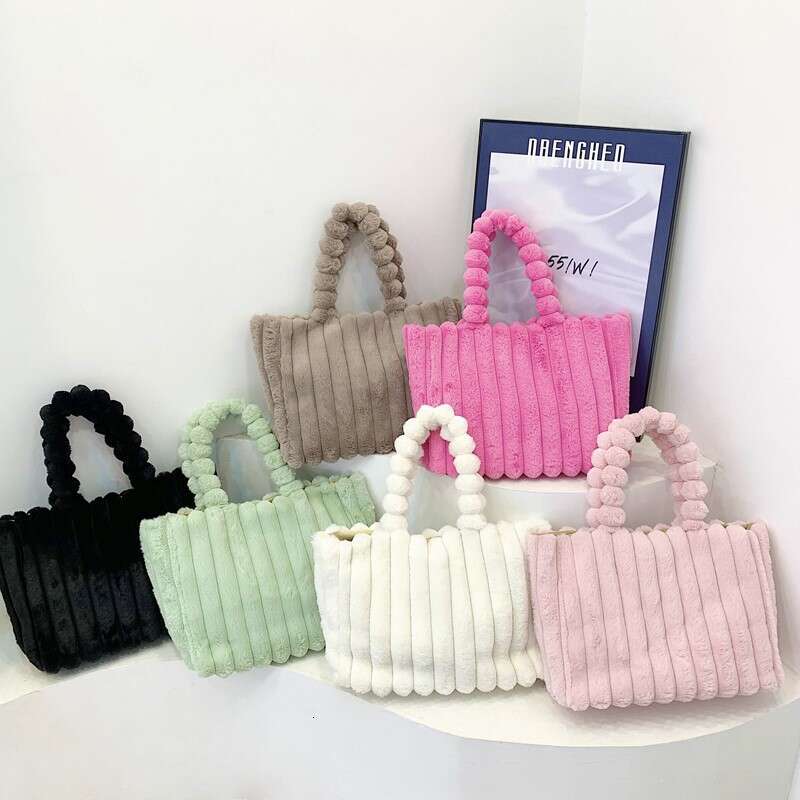 INS Autumn Winter New Plush Fashion Versatile Large Capacity Tote Handbag Shoulder Women's Bag
