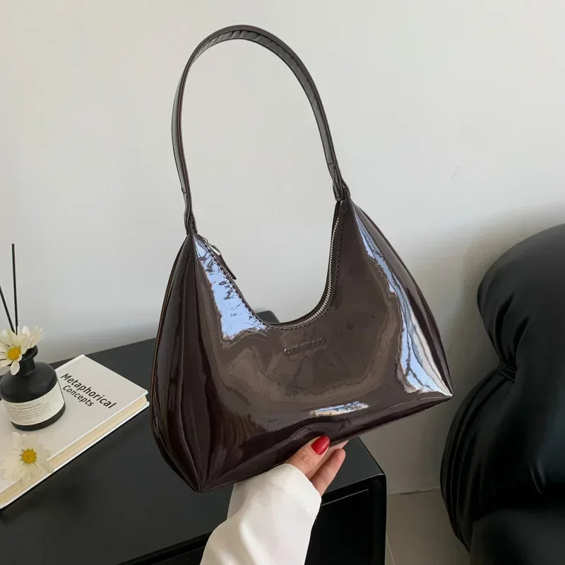 Women Trendy Solid Shoulder Bags for Handbags and Purses Fashion Patent Leather Underarm Ladies Tote Bags 251015