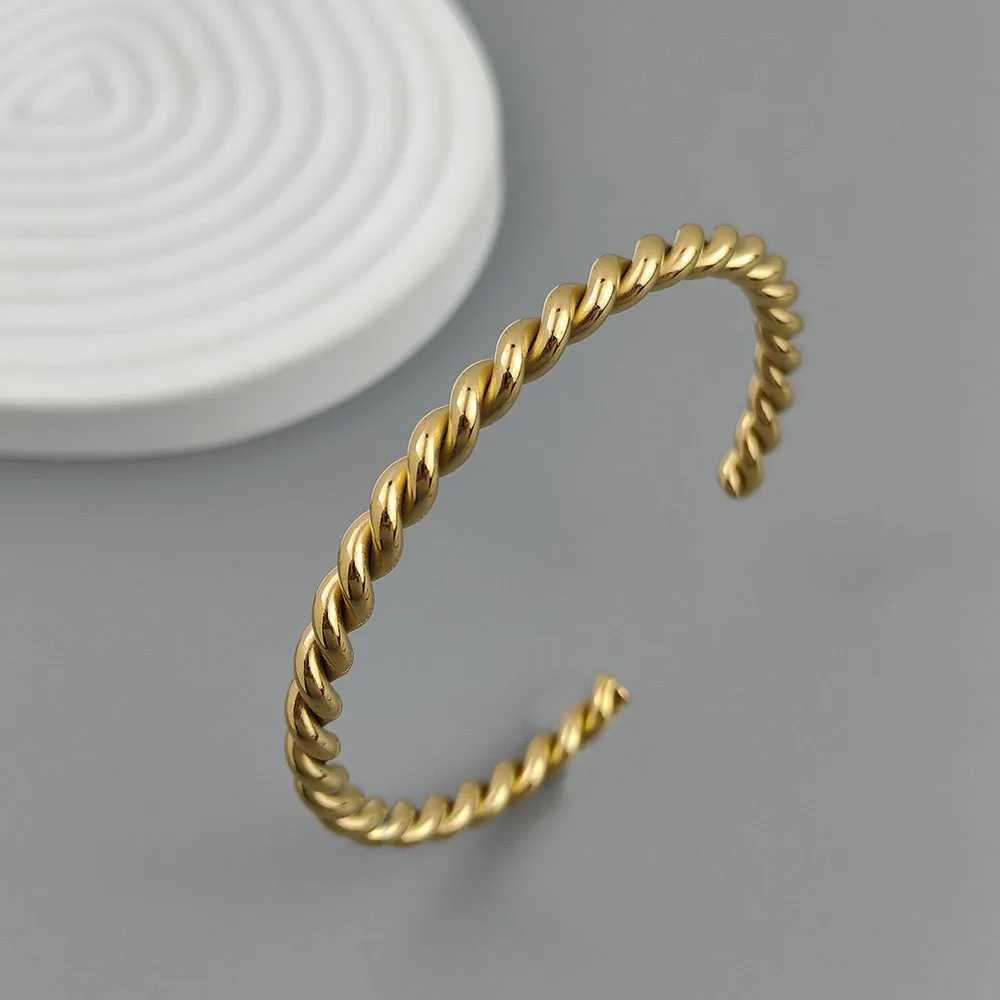 Doublelayer wirewrapped stainless steel goldplated 18K bracelet highquality waterproof silver jewelry gift for couples J251021