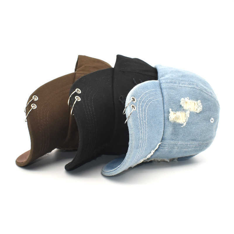 2025 Spring and Autumn New Womens Hat Denim Ring Distressed Baseball Cap Style Duckbill Cap Fashion Sun Hat H251020