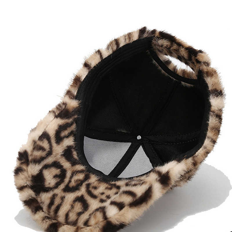 New Plush Leopard Print Warm Baseball Cap for Women Fashionable Outdoor Versatile Ponytail Duckbill Cap Sun Hat H251020