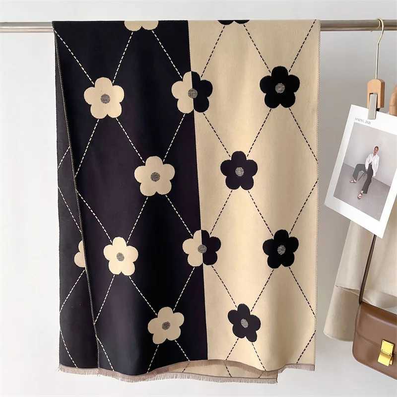 Luxury Brand Cashmere Women Floral Scarf Winter Warm Shawl and Wrap Bandana Pashmina Female Foulard Square Thick Blanket Poncho W251021