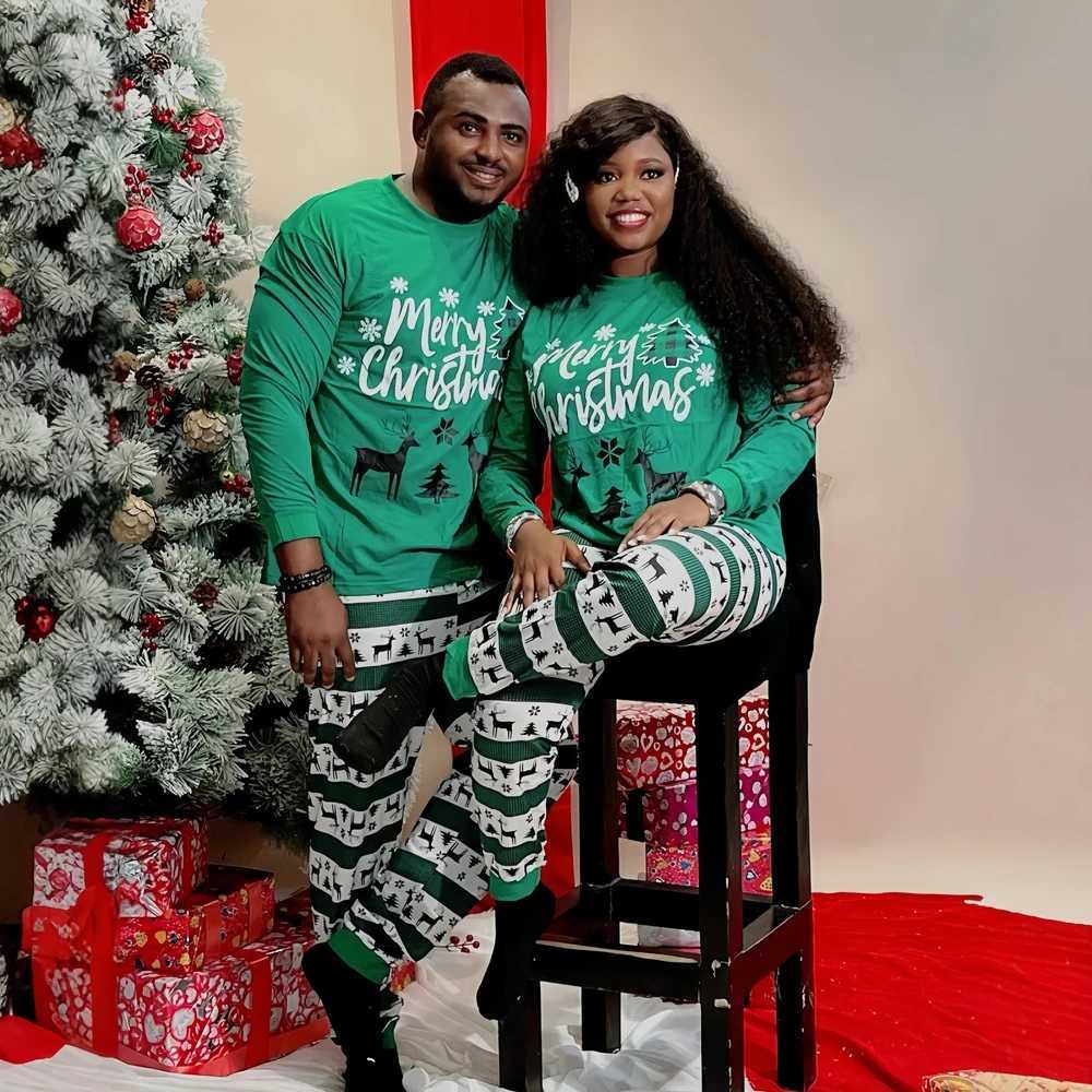 New Fashion Letter Elk Print Cotton Christmas Family Matching Pajamas Set Parentchild New Year Family Look Loungewear Sleepwear L251021E1IO