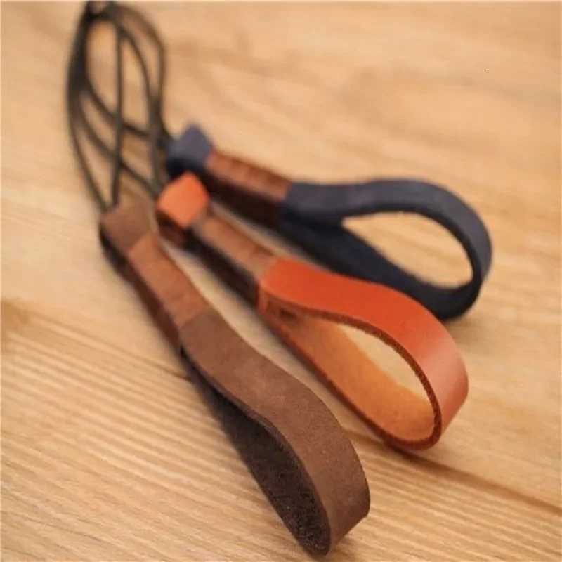 Handmade Genuine Leather Keychains Cowhide Weave Lanyard Keyring Men Women Car Key Holder Key Cover Auto Keyring Accessories W251021