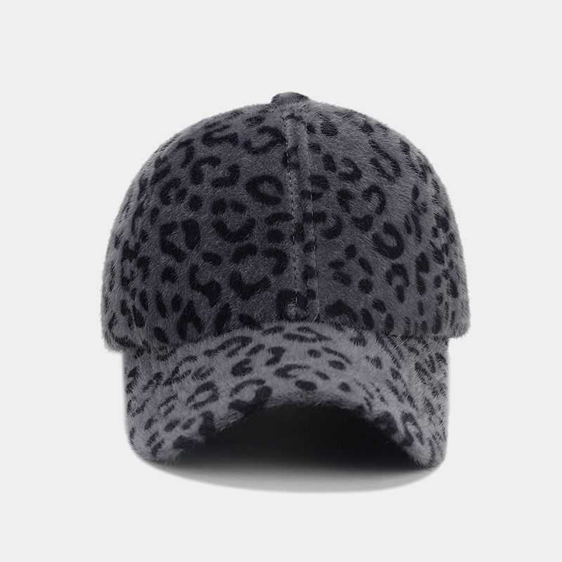 Fashion Celebrity Trend Leopard Print Baseball Cap for Women Outdoor Sun Protection Sunshade Warm Duckbill Cap Slimming Hat H251020