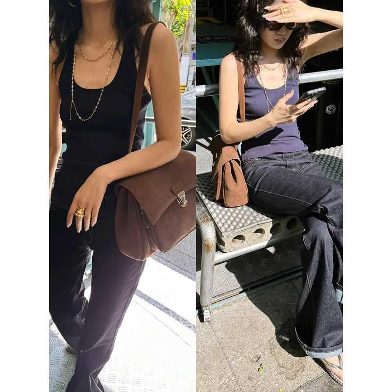 2025 New Early Autumn Trend Matte Leather Briefcase Wens Bag Fiable Versatile Single Shoder Oblique Span Bag Y251021