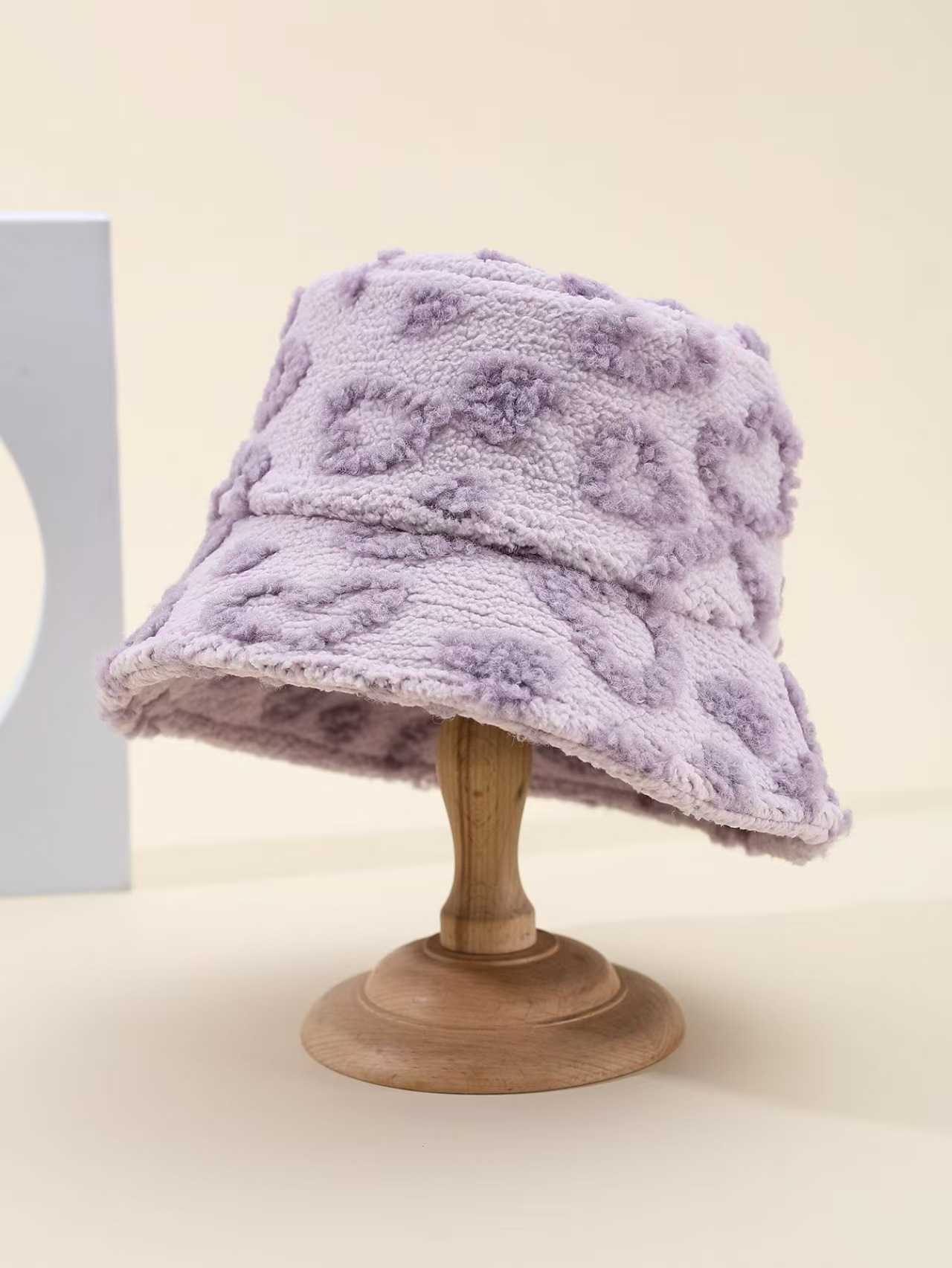 New Heartshaped Plush Fisherman Hat with Print Unisex Thickened Warm Versatile Hat H251020