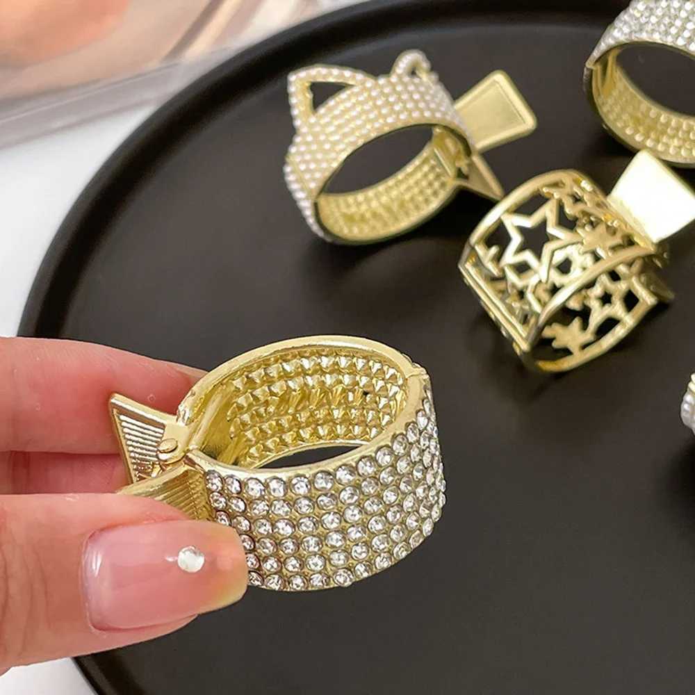 2023 New Pearl Rhinestone Hair Claws Girl High Ponytail Clip Fixed pin Claw Advanced Sense accessories HeadwearW254021