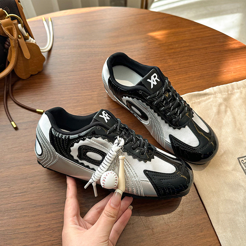 Korean niche heightened racing German training shoes women's early autumn new retro versatile casual sports Forrest Gump shoes2025