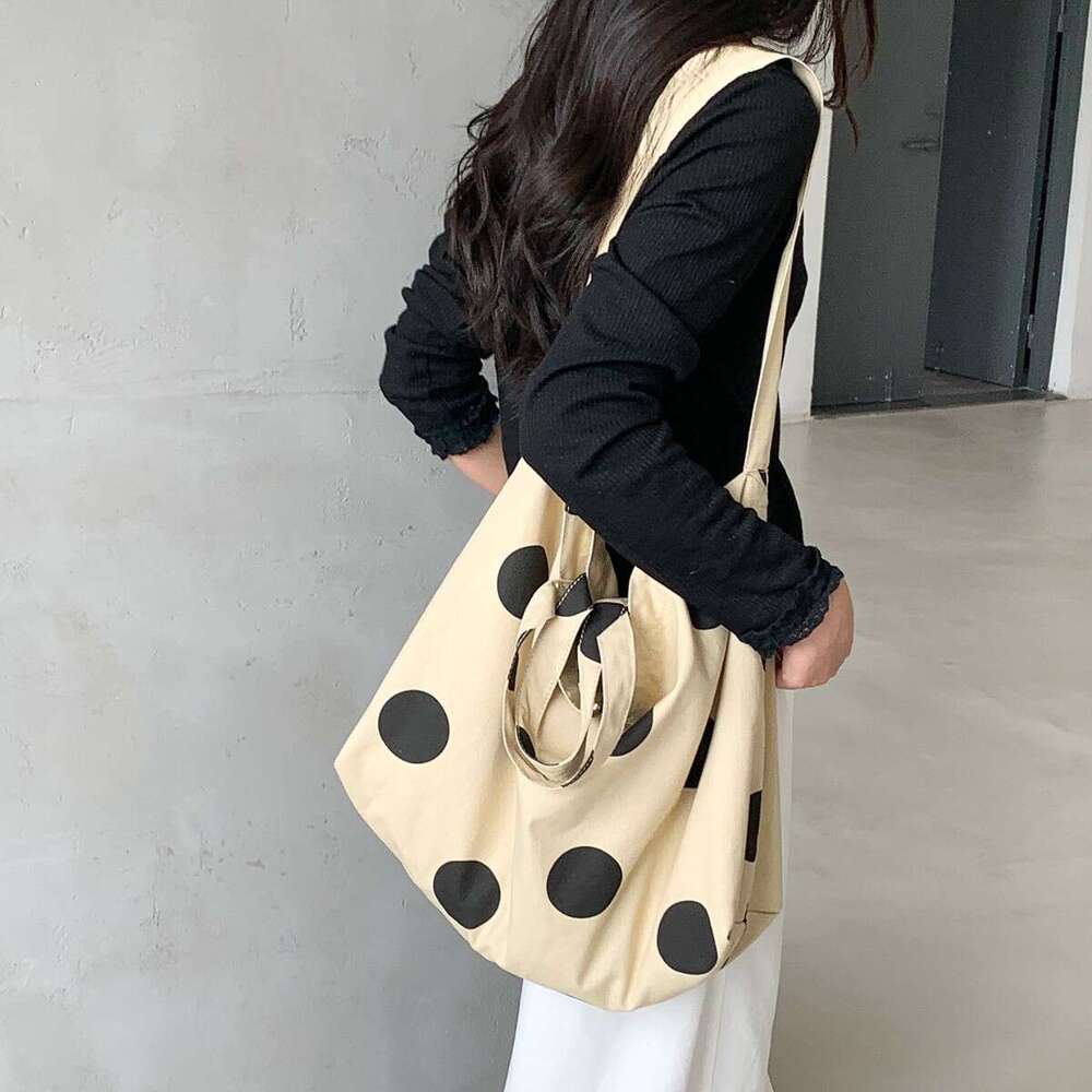 Summer Women's Polka Dot Design Canvas Korean Style Lazy Trend Large Capacity Tote Bag For Women B5