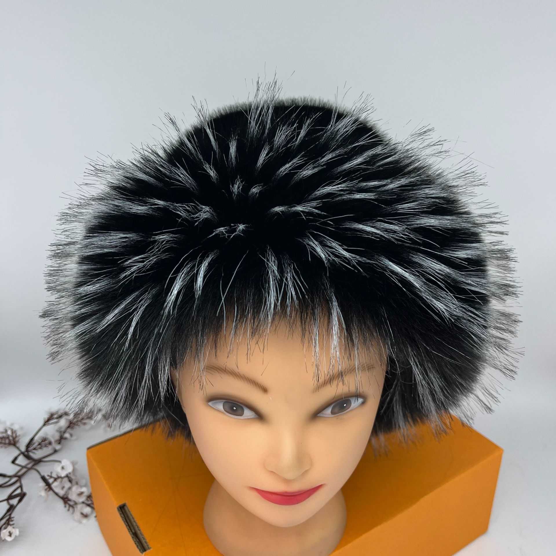 Frost Color Fisherman Hat 2025 New Fashionable Warm Ear Protection Hat Coldproof Hat Hat Plush Hat H251020