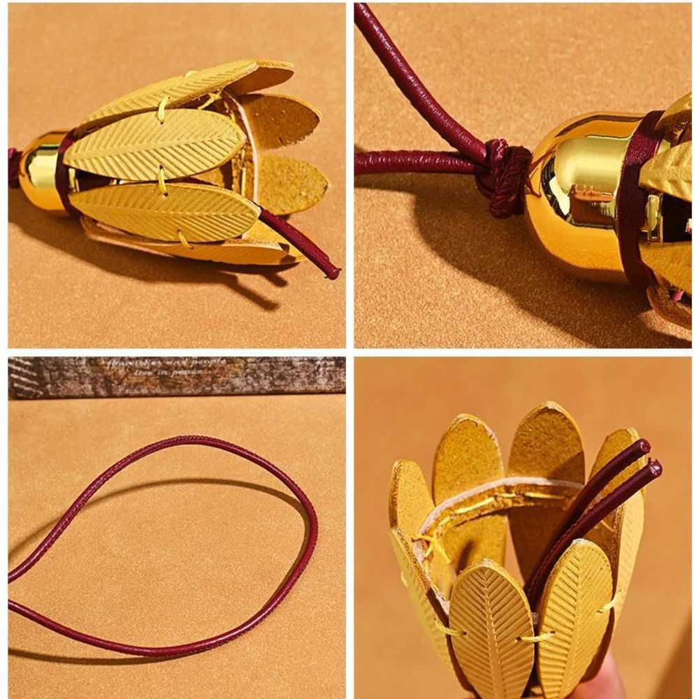 Luxury Badminton Leather Bag Charm White Keychain Bag Pendant Decoration High Luxury Girl Gift Bag Accessories J251121