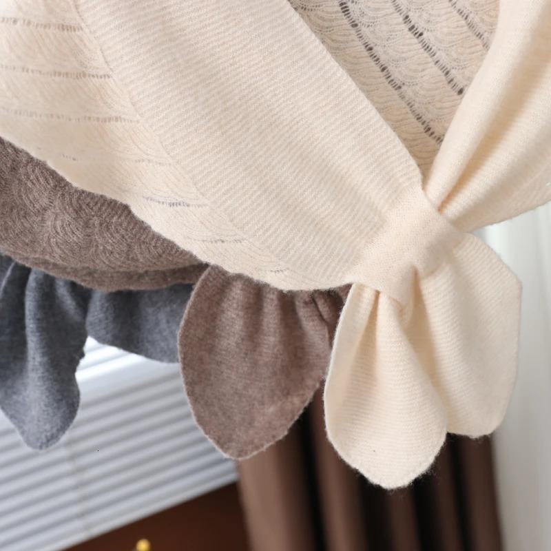 100Wool Knitted Triangle Shawls Women Hollow Out Fashion Poncho Blouse Shoulder Collar Cape Soft Warm Neck Scarves Girl 251021